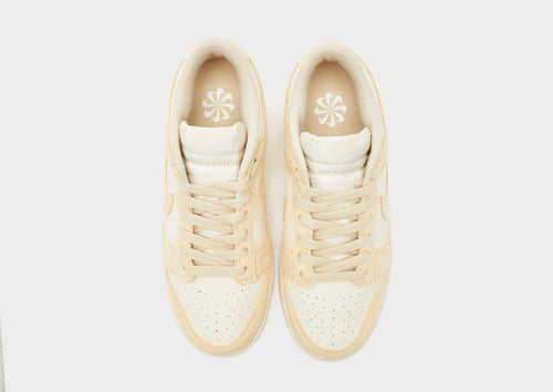 รองเท้าผู้หญิง Dunk Low