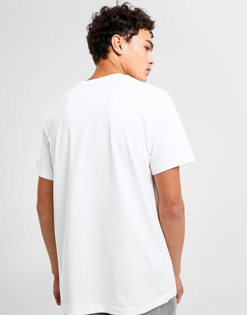 เสื้อยืดผู้ชาย