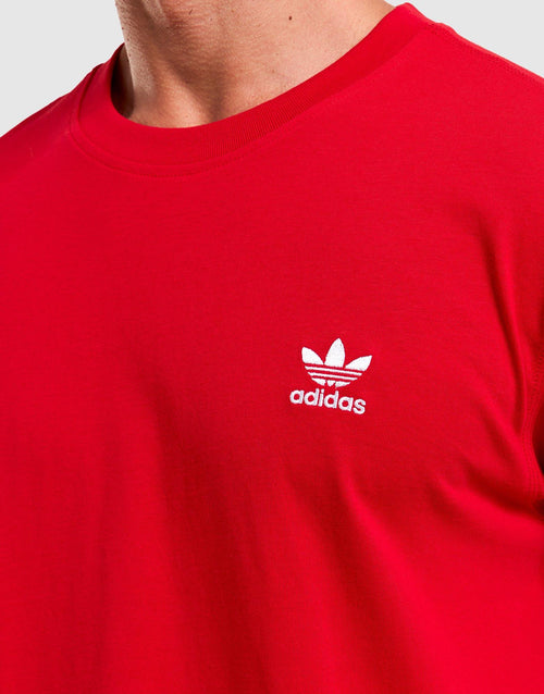 เสื้อยืดผู้ชาย Trefoil Essentials