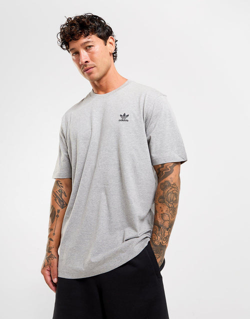 เสื้อยืดผู้ชาย Trefoil Essentials