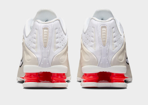 รองเท้าผู้หญิง Shox R4