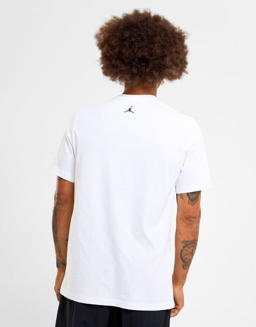 เสื้อยืดผู้ชาย Flight Essentials AJ1