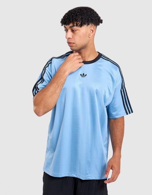 เสื้อฟุตบอลผู้ชาย Adicolor Jacquard