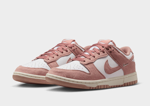 รองเท้าผู้หญิง Dunk Low