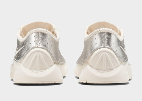 รองเท้าผู้หญิง Air Superfly