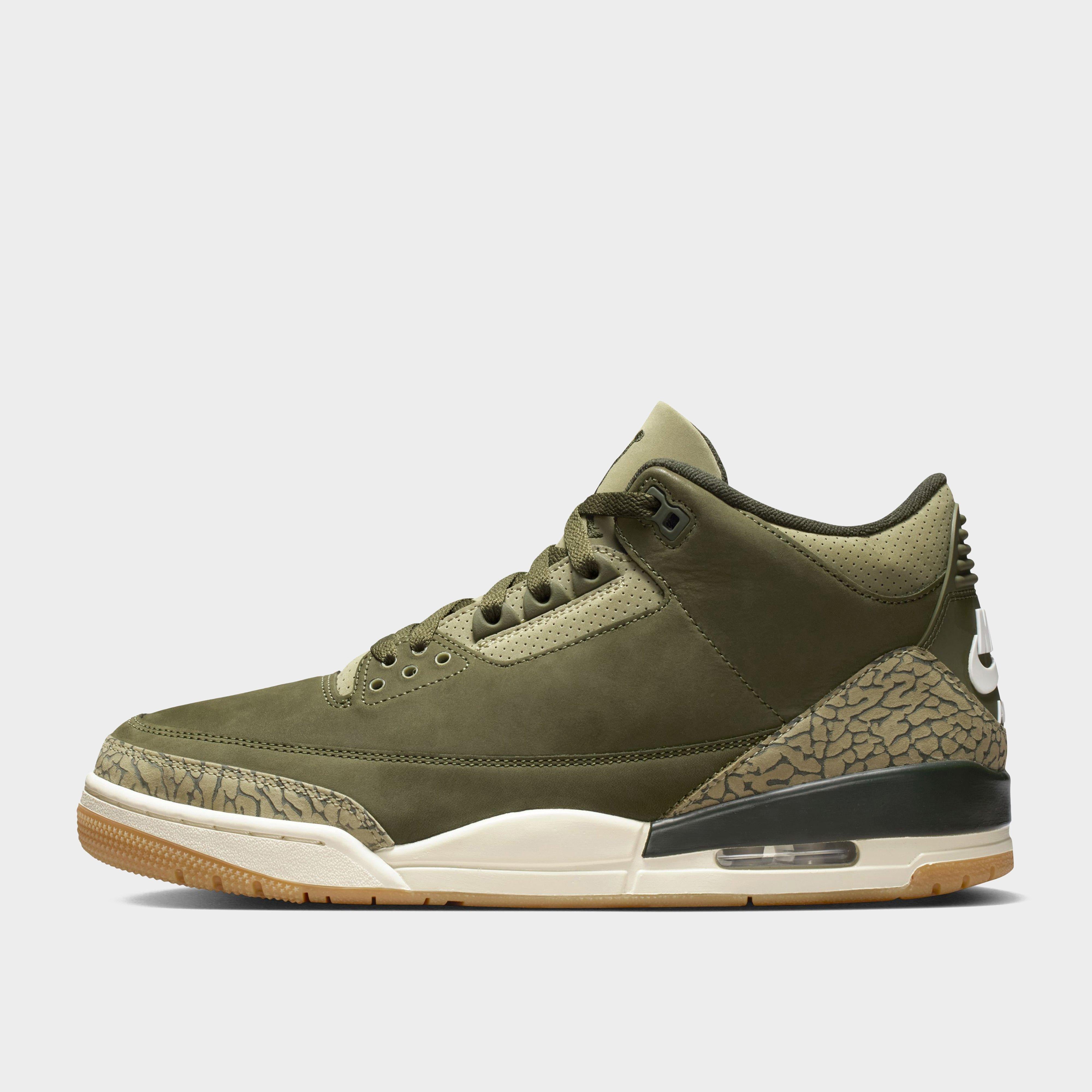 รองเท้าผู้ชาย Air 3 Retro
