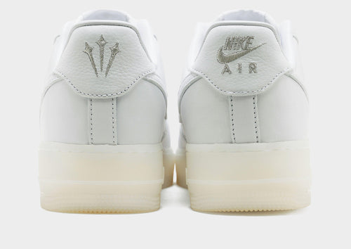 รองเท้าผู้ชาย NOCTA Air Force 1