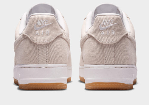 รองเท้าผู้ชาย Air Force 1 '07 LV8