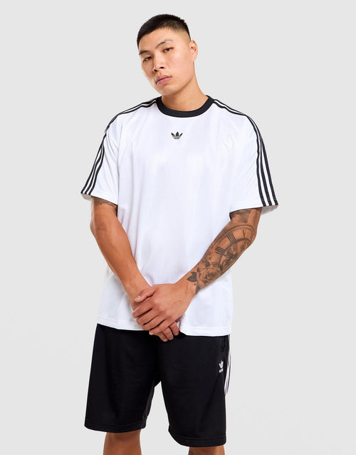 เสื้อฟุตบอลผู้ชาย Adicolor Jacquard