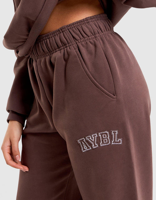 กางเกงขายาวผู้หญิง Varsity Applique Oversized Joggers