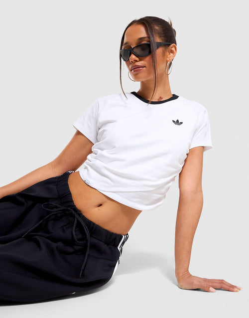 Originals by JENNIE เสื้อยืดผู้หญิง Adiluna Season 2 Layered