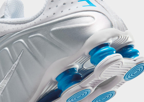 รองเท้าผู้หญิง Shox R4