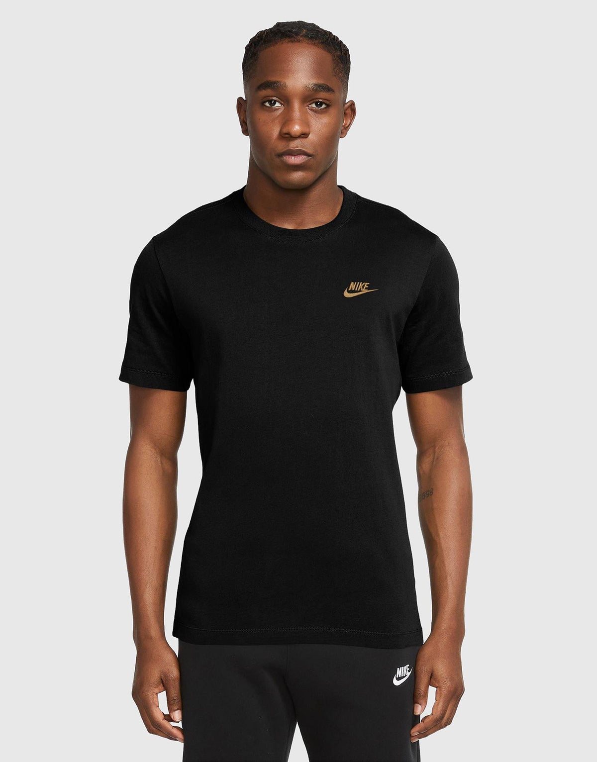 เสื้อยืดผู้ชาย Sportswear Club