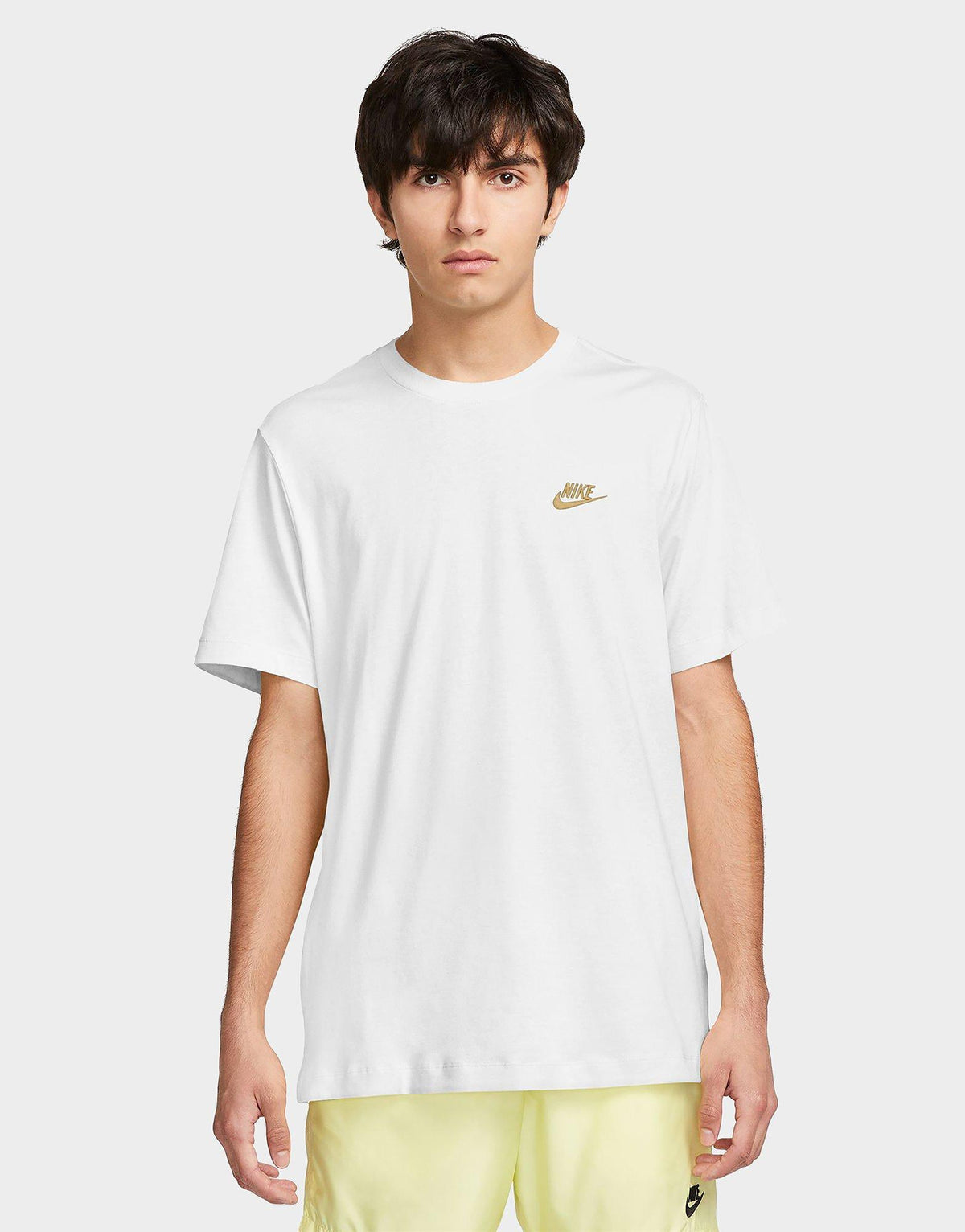 เสื้อยืดผู้ชาย Sportswear Club