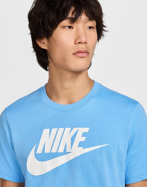 เสื้อยืดผู้ชาย Sportswear