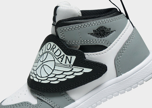 รองเท้าเด็กวัยหัดเดิน Sky Jordan 1