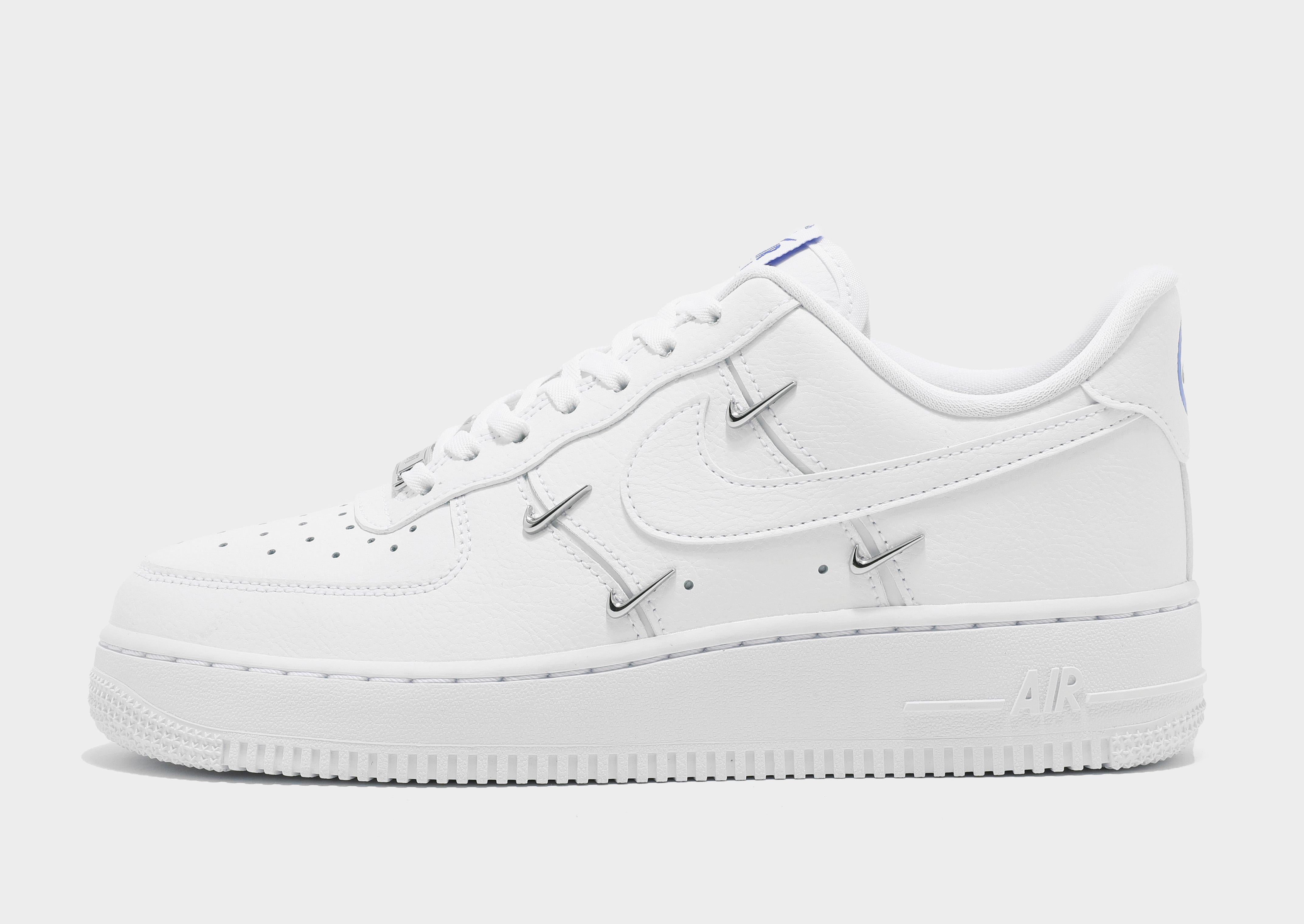 รองเท้าผู้หญิง Air Force 1 '07 LX