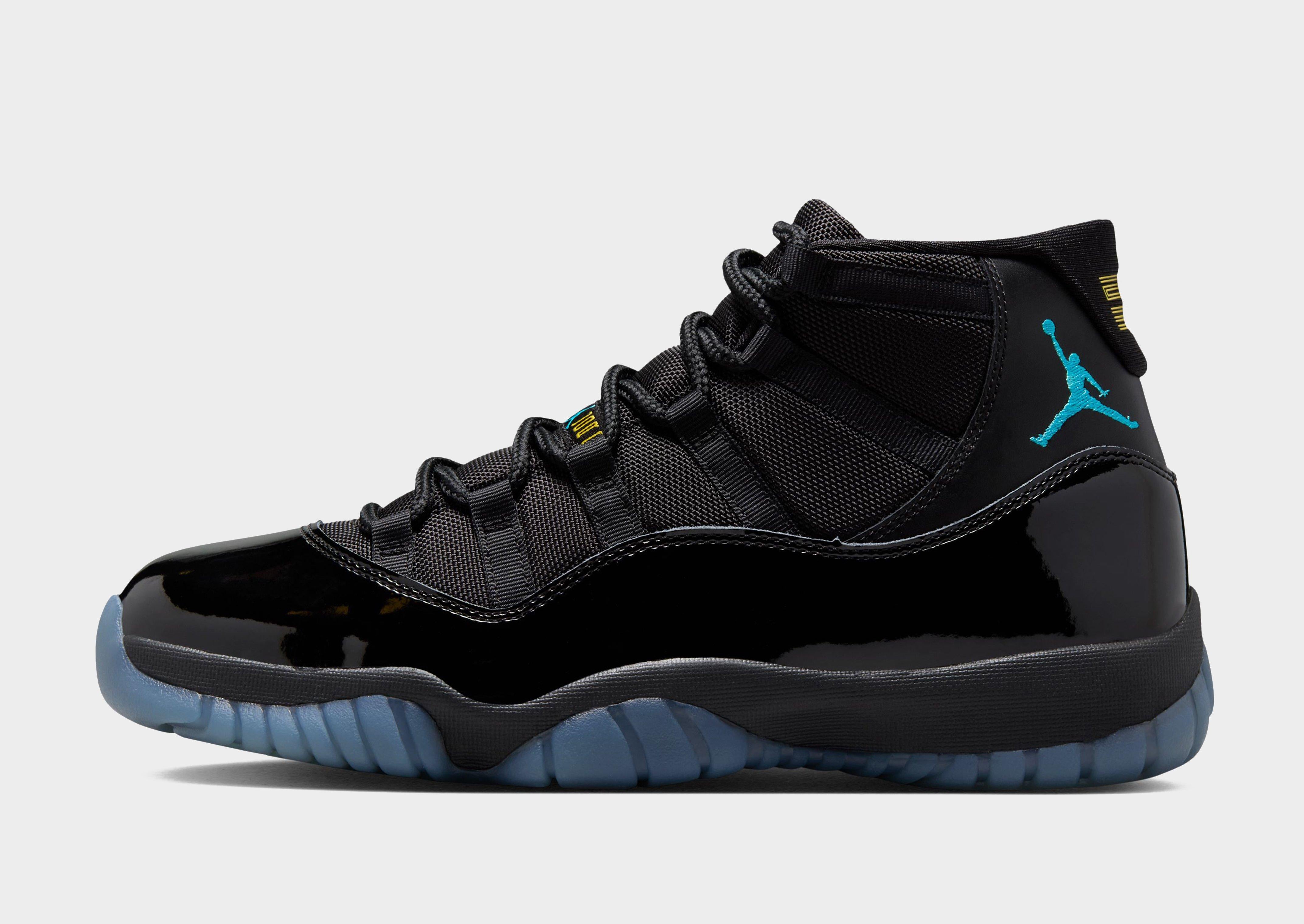 รองเท้าผู้ชาย Air 11