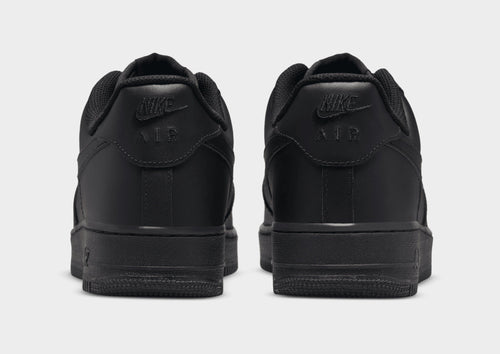 รองเท้าผู้ชาย Air Force 1 '07