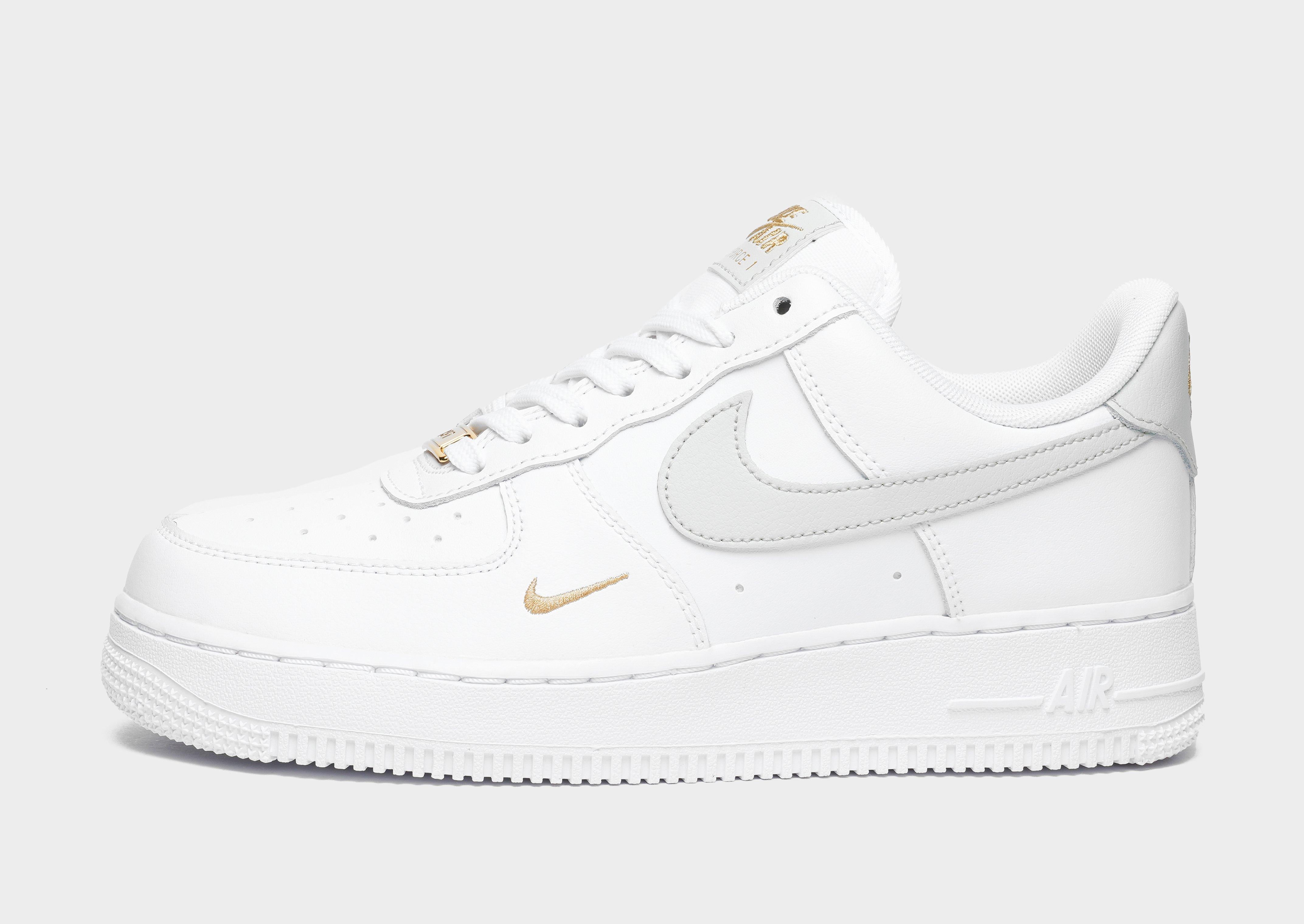 รองเท้าผู้หญิง Air Force 1 '07 Essential