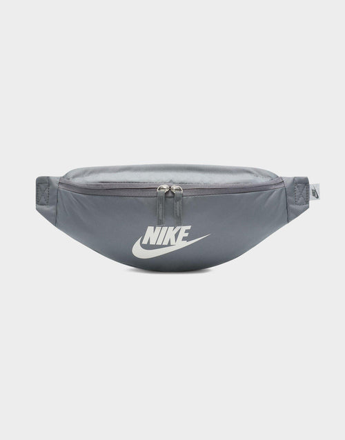 กระเป๋าคาดเอว Heritage Waistpack (3L)