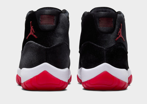 รองเท้าผู้หญิง Air 11 Retro