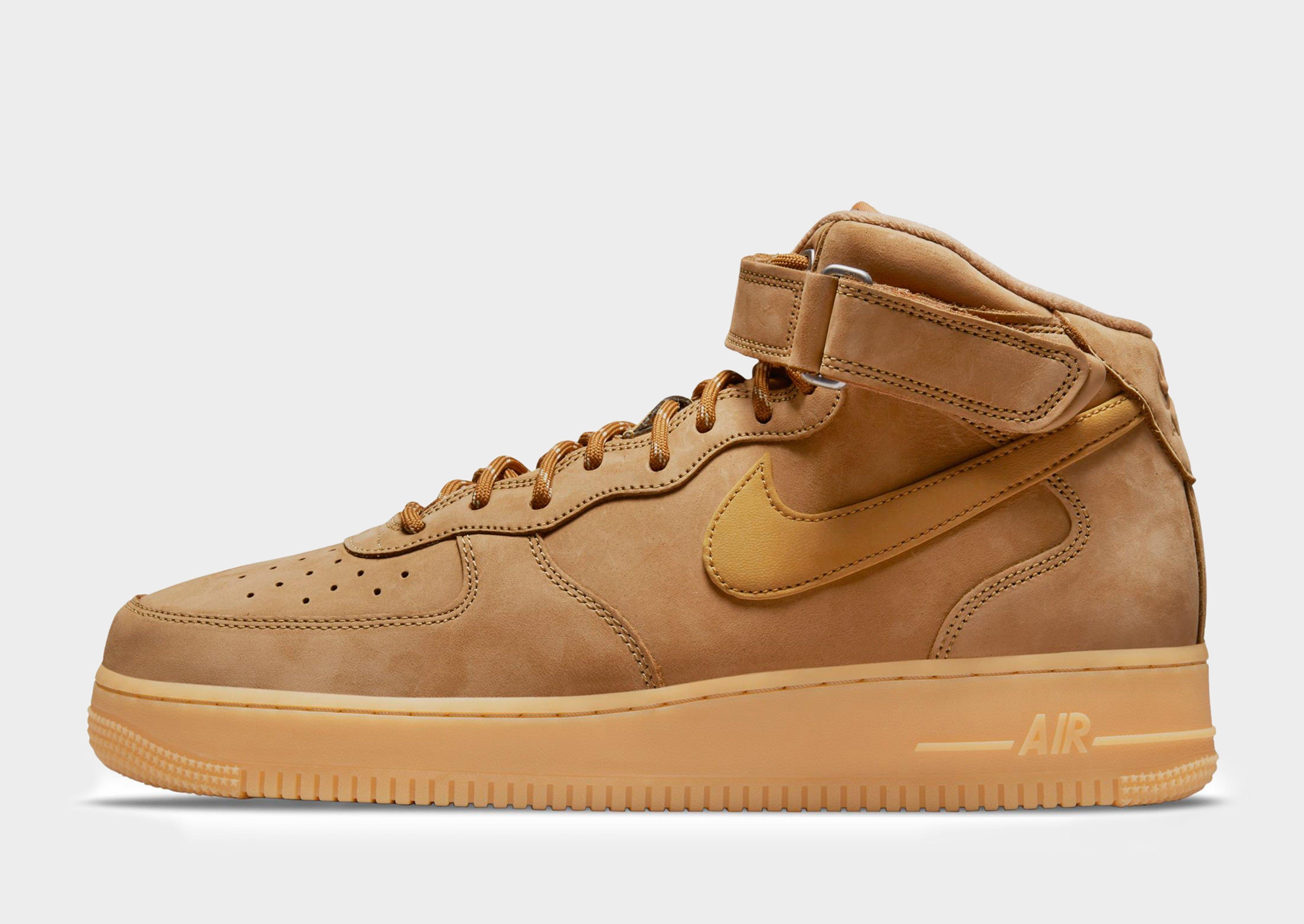 รองเท้าผู้ชาย Air Force 1 Mid '07