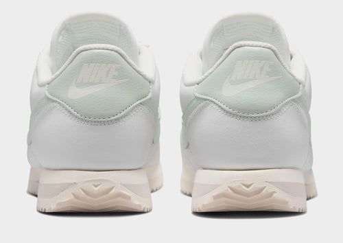 รองเท้าผู้หญิง Cortez