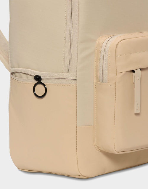 กระเป๋าสะพายหลัง Heritage (23L)