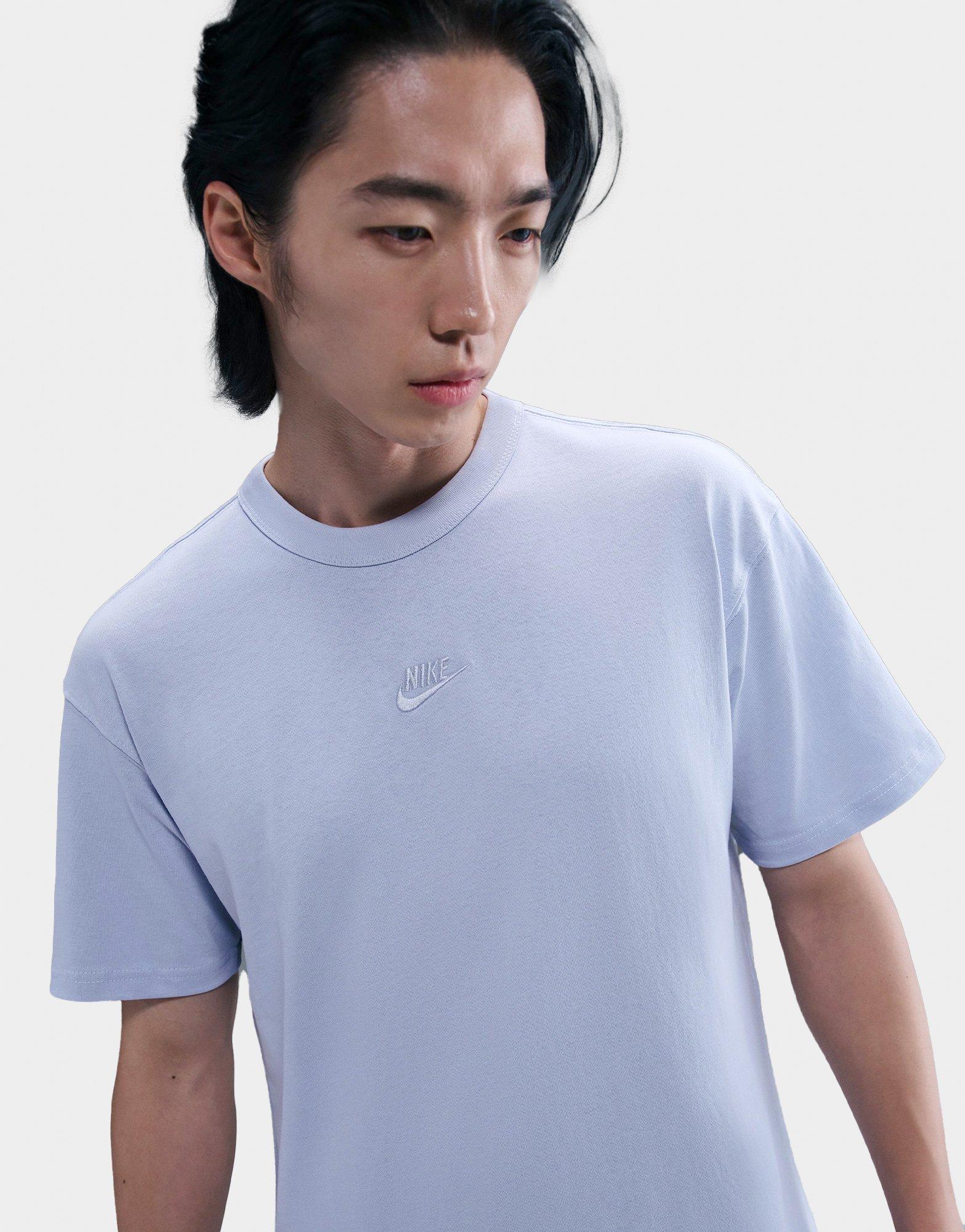 เสื้อยืดผู้ชาย Sportswear Premium Essentials