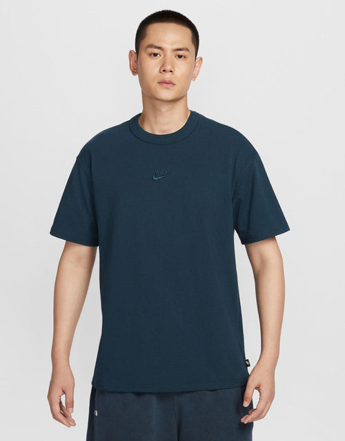 เสื้อยืดผู้ชาย Sportswear Premium Essentials