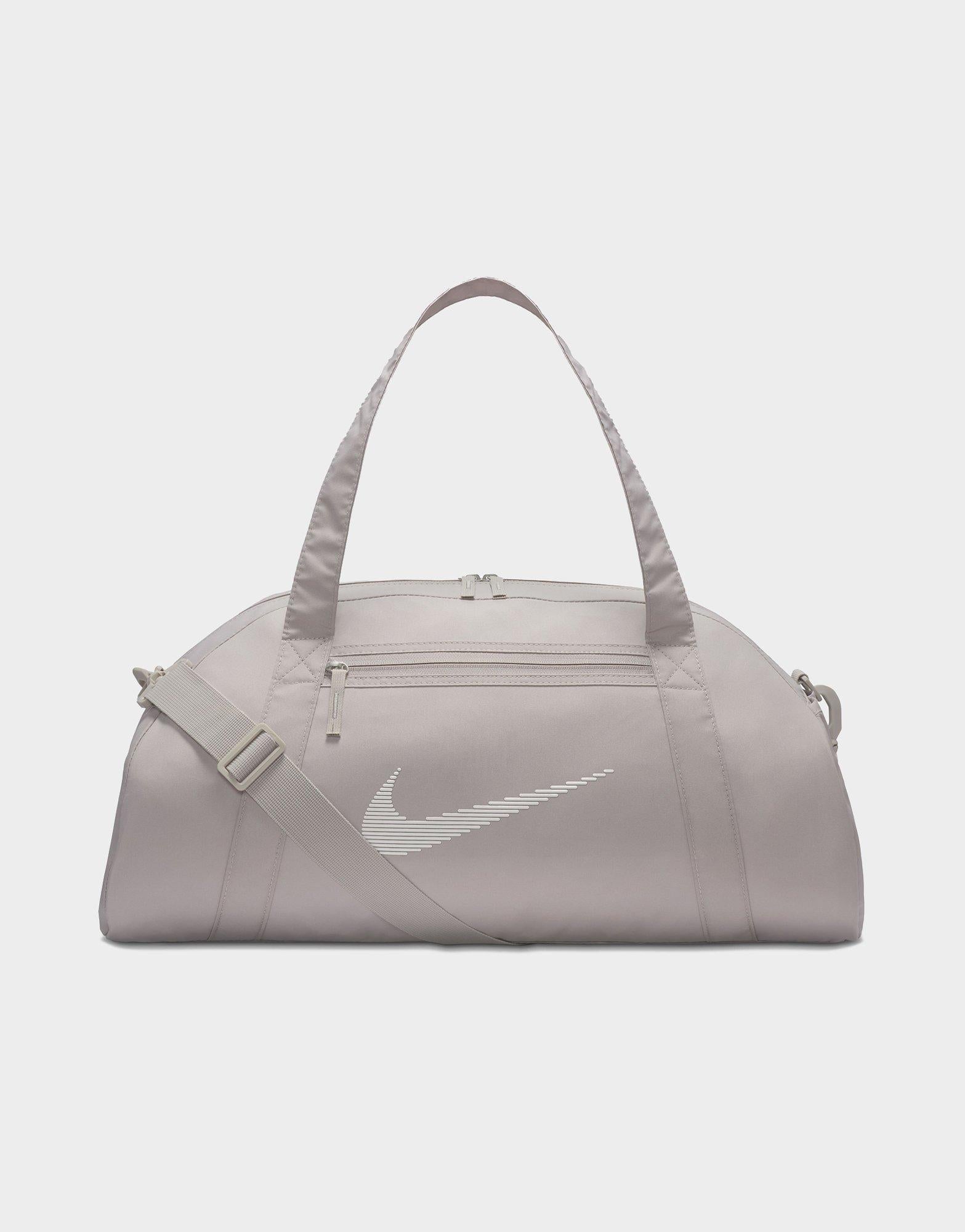 กระเป๋า Gym Club Duffel (24L)
