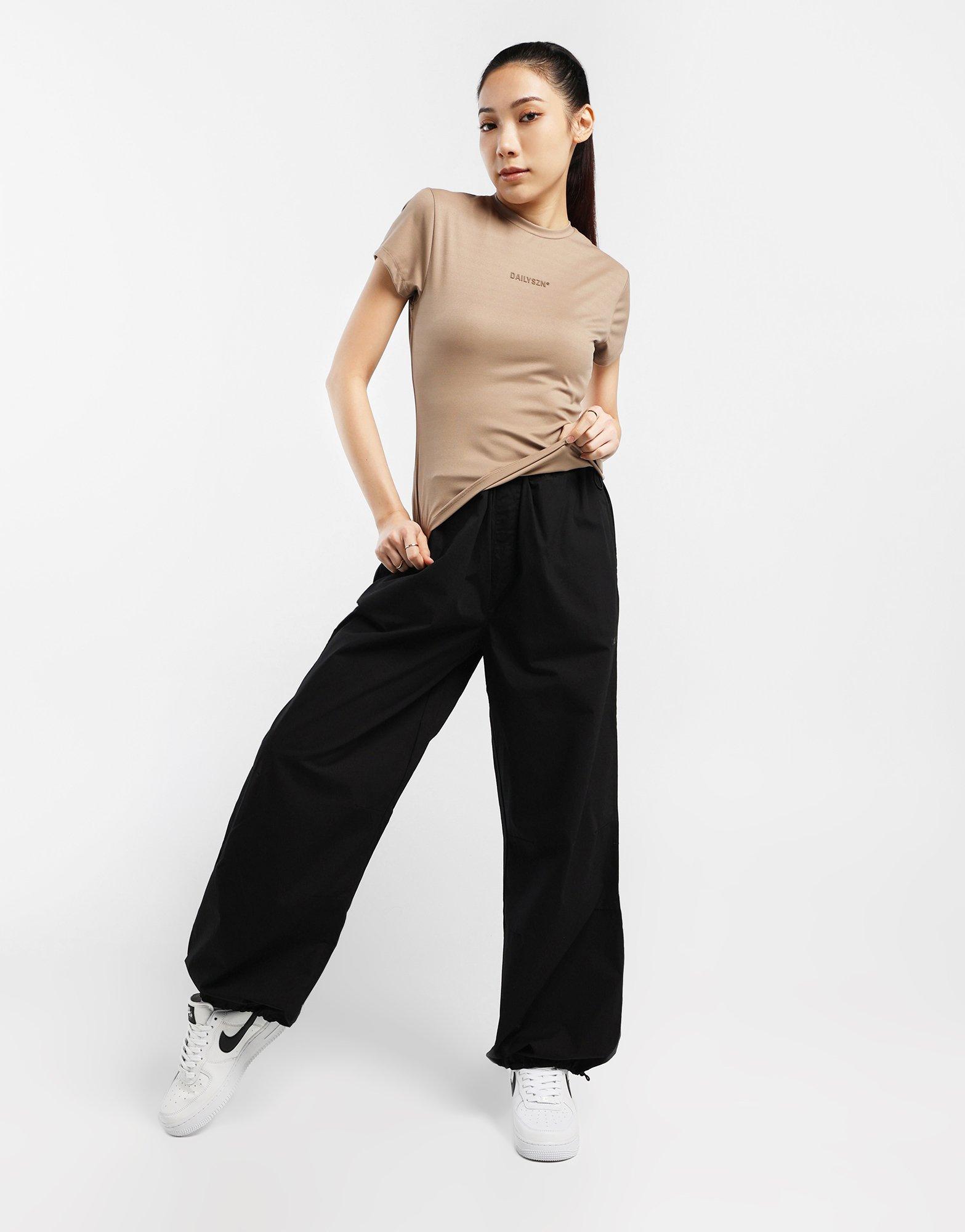 เสื้อยืดผู้หญิง Daily Slim