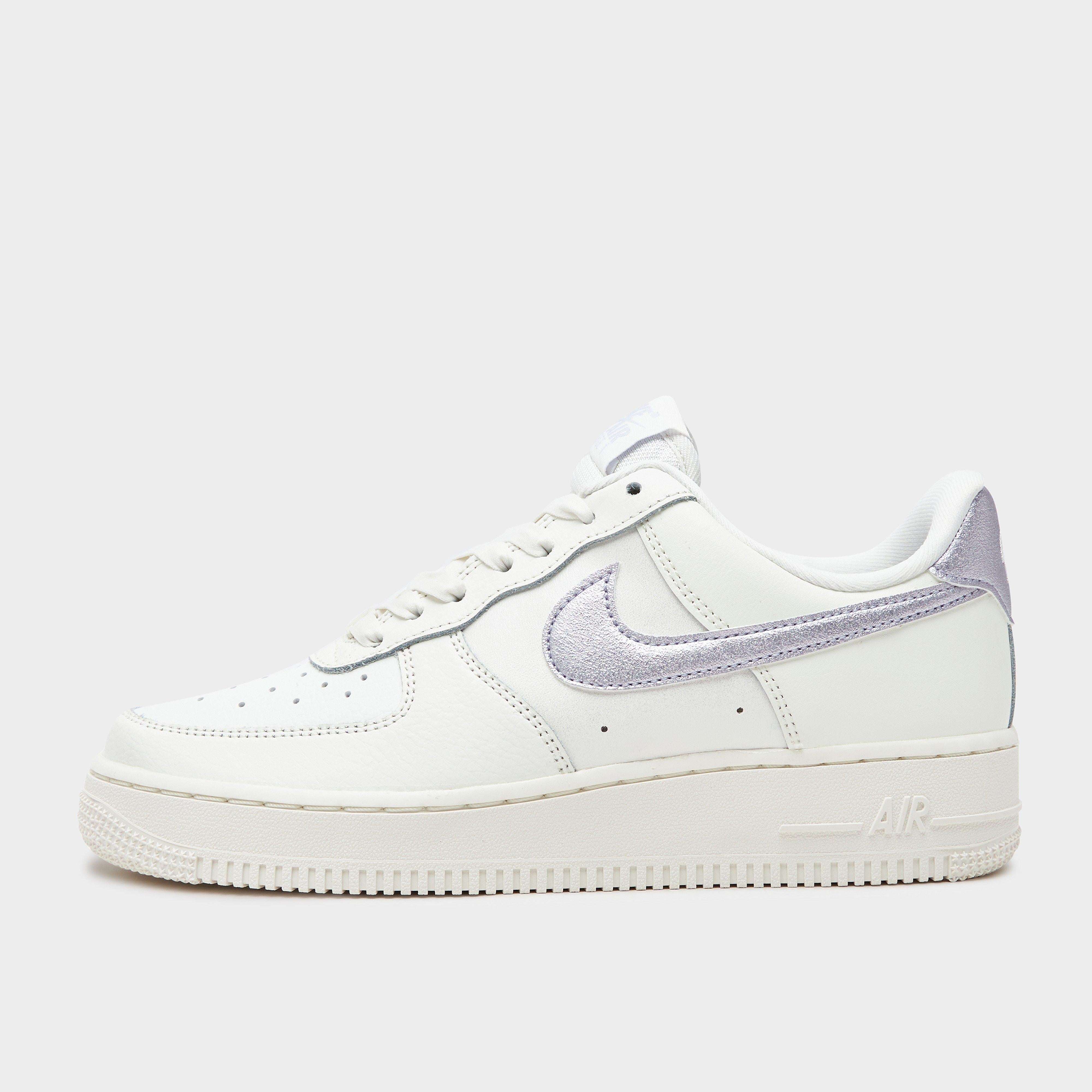 รองเท้าผู้หญิง Air Force 1 '07