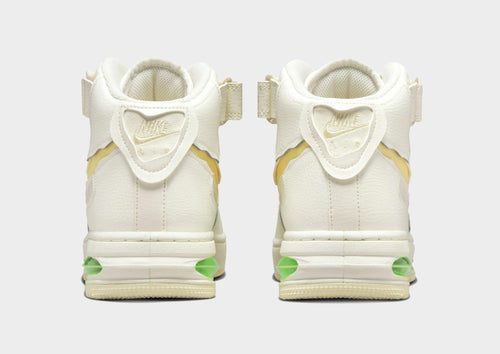 รองเท้าผู้ชาย Air Force 1 Mid Remastered