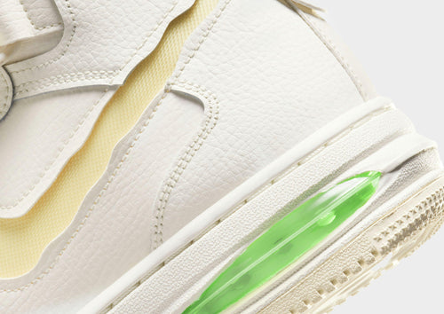 รองเท้าผู้ชาย Air Force 1 Mid Remastered