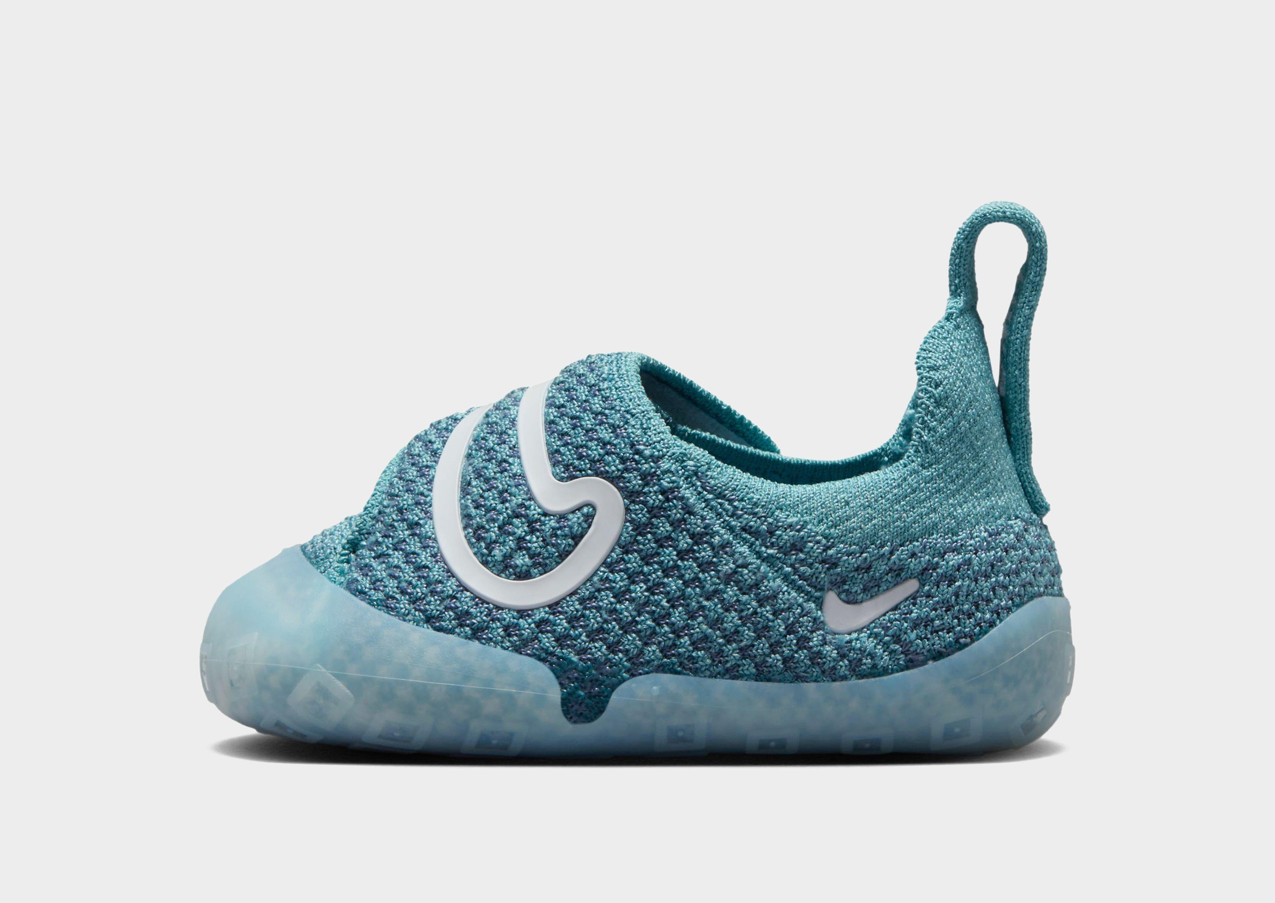 รองเท้าเด็กวัยหัดเดิน Swoosh 1