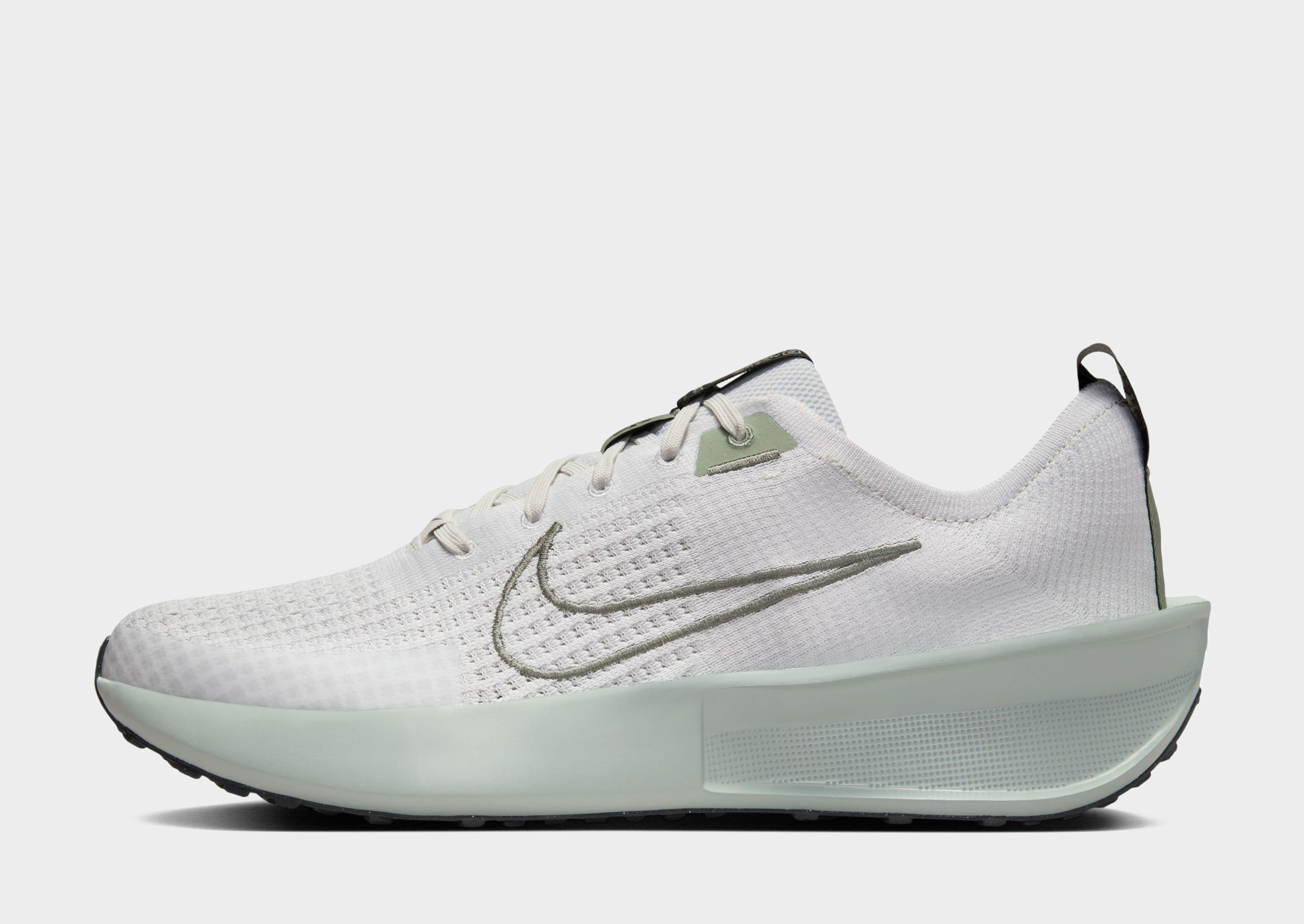 สีขาว Nike รองเท้าผู้ชาย Interact Run JD Sports Thailand – JD