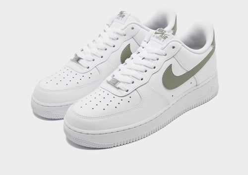 รองเท้าผู้ชาย Air Force 1 '07
