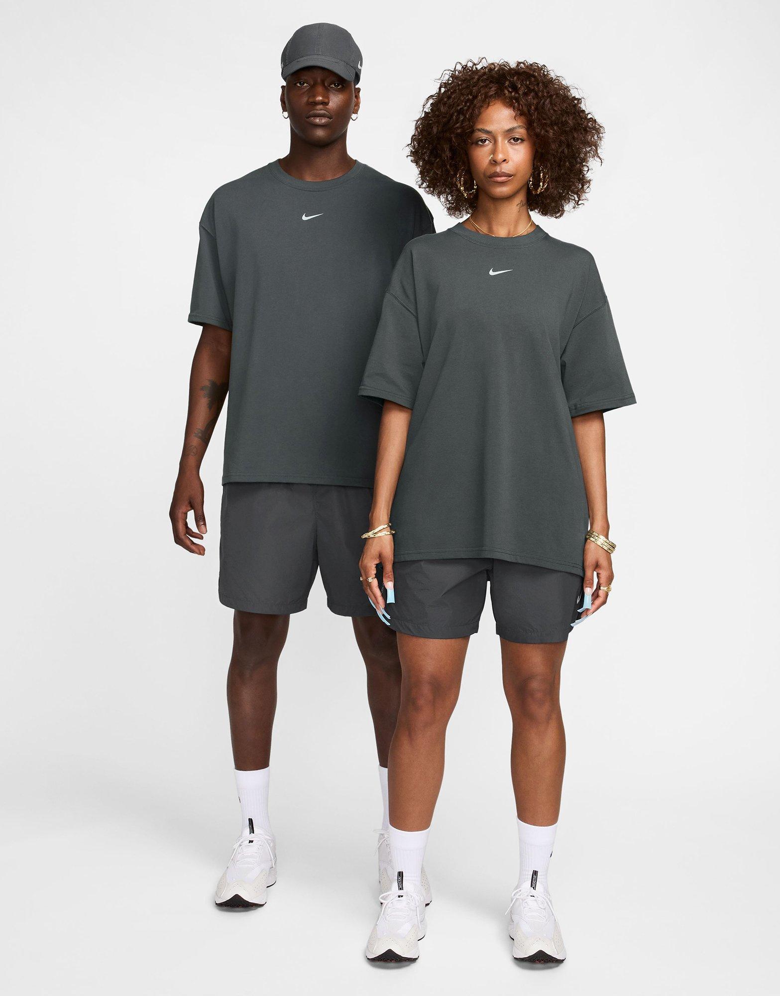 กางเกงขาสั้น NOCTA Woven (Unisex)