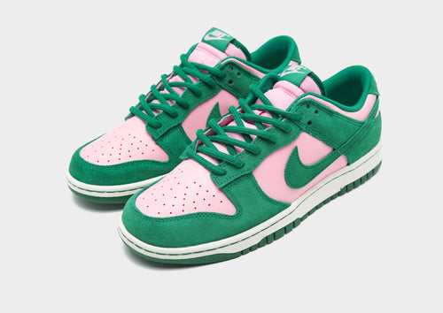 รองเท้าผู้ชาย Dunk Low SE