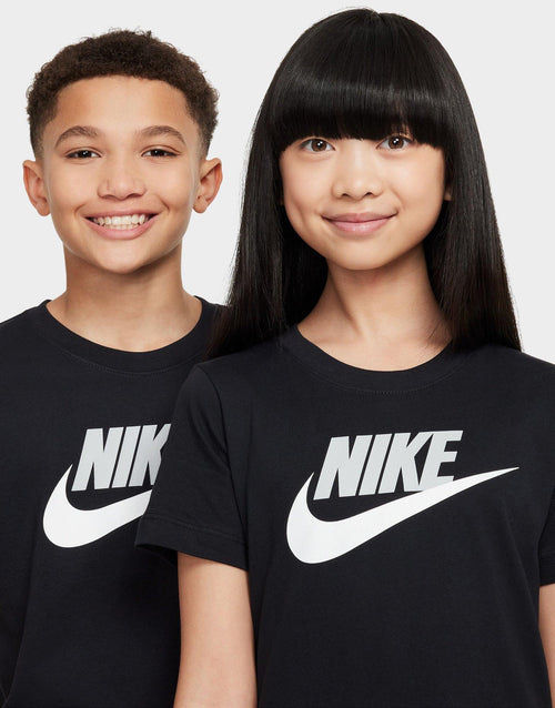 เสื้อยืดเด็กโต Sportswear