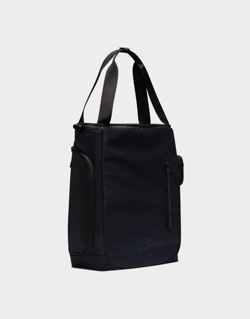 กระเป๋า Sportswear Commute (20L)