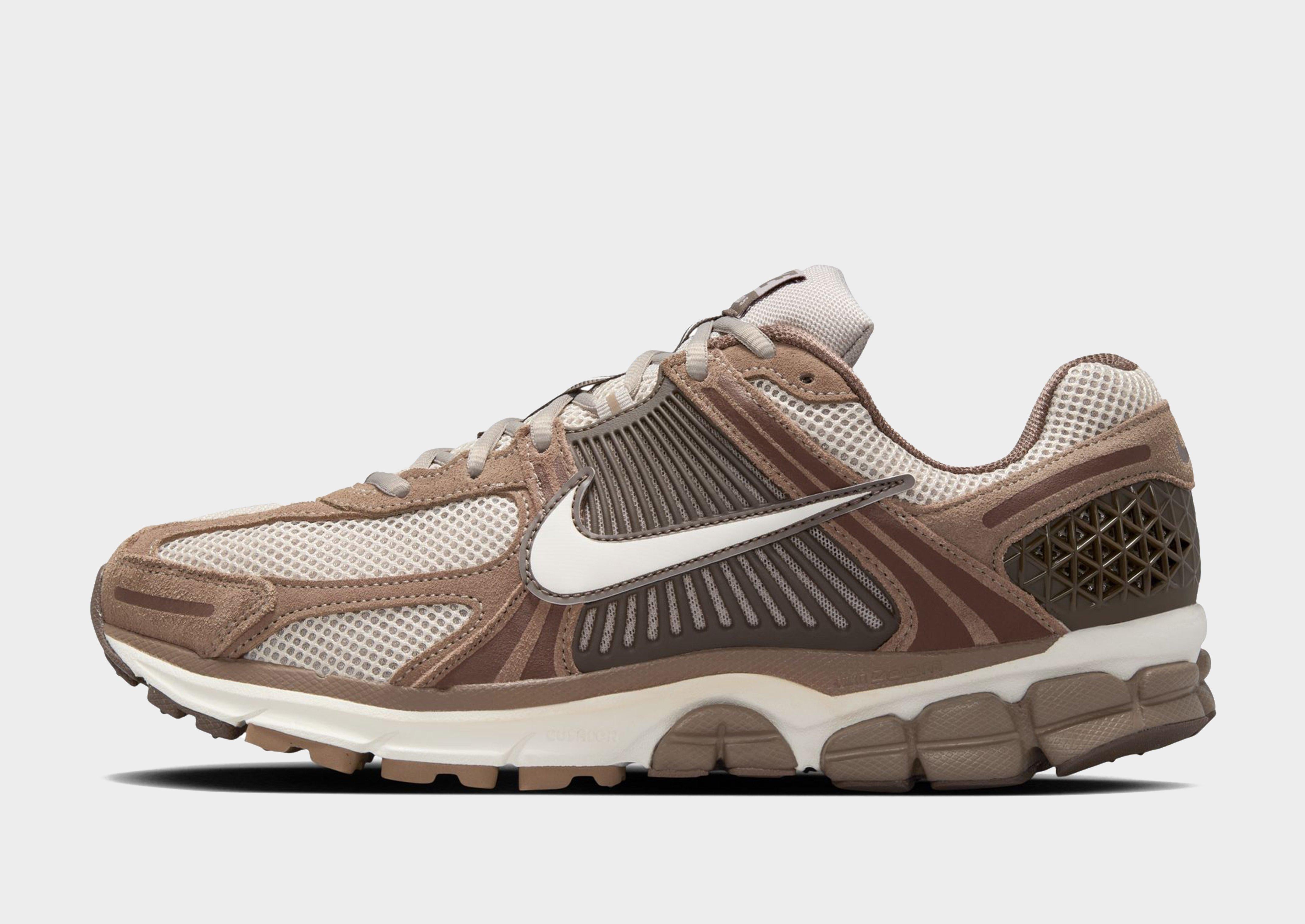 รองเท้าผู้ชาย Zoom Vomero 5