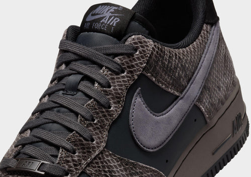 รองเท้าผู้ชาย Air Force 1 '07 LV8