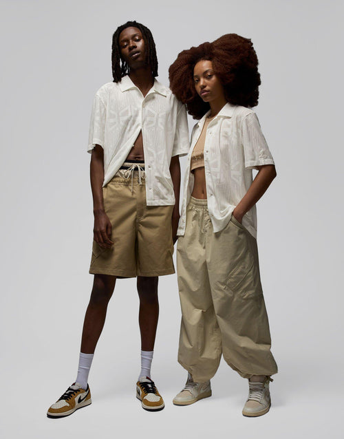 เสื้อแขนสั้น Flight Knit