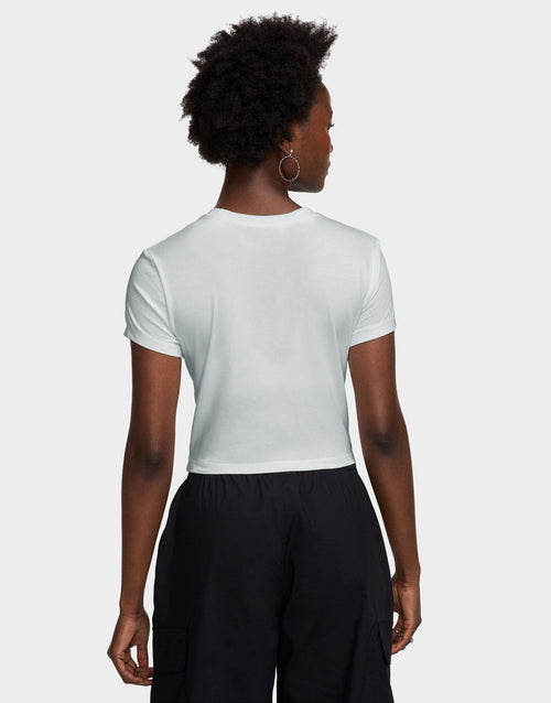 เสื้อยืดผู้หญิง Sportswear Chill Knit Cropped