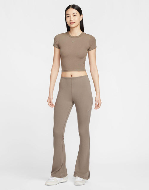 เสื้อแขนสั้นผู้หญิง Sportswear Chill Knit Cropped Mini-Rib