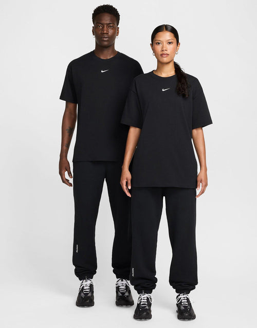 เสื้อยืด NOCTA (Unisex)