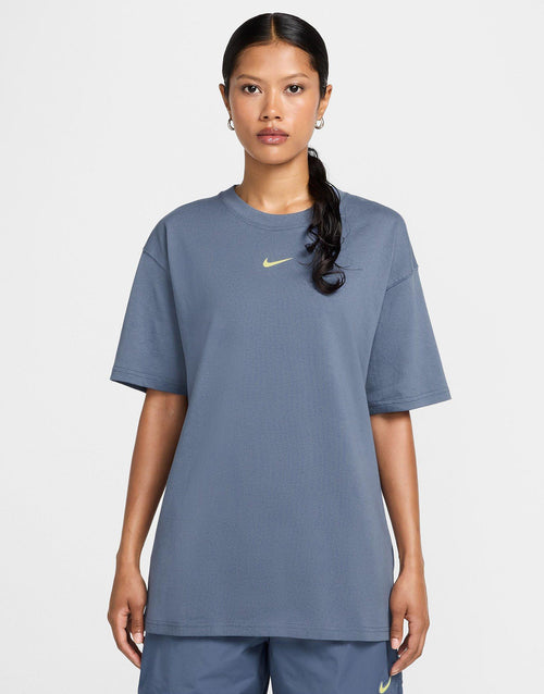 เสื้อยืด NOCTA (Unisex)